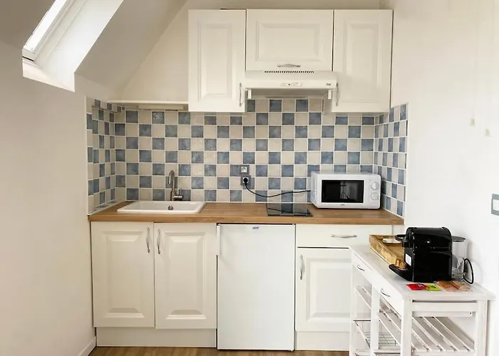 A Deux Pas De La Et Des Commerces Apartment *